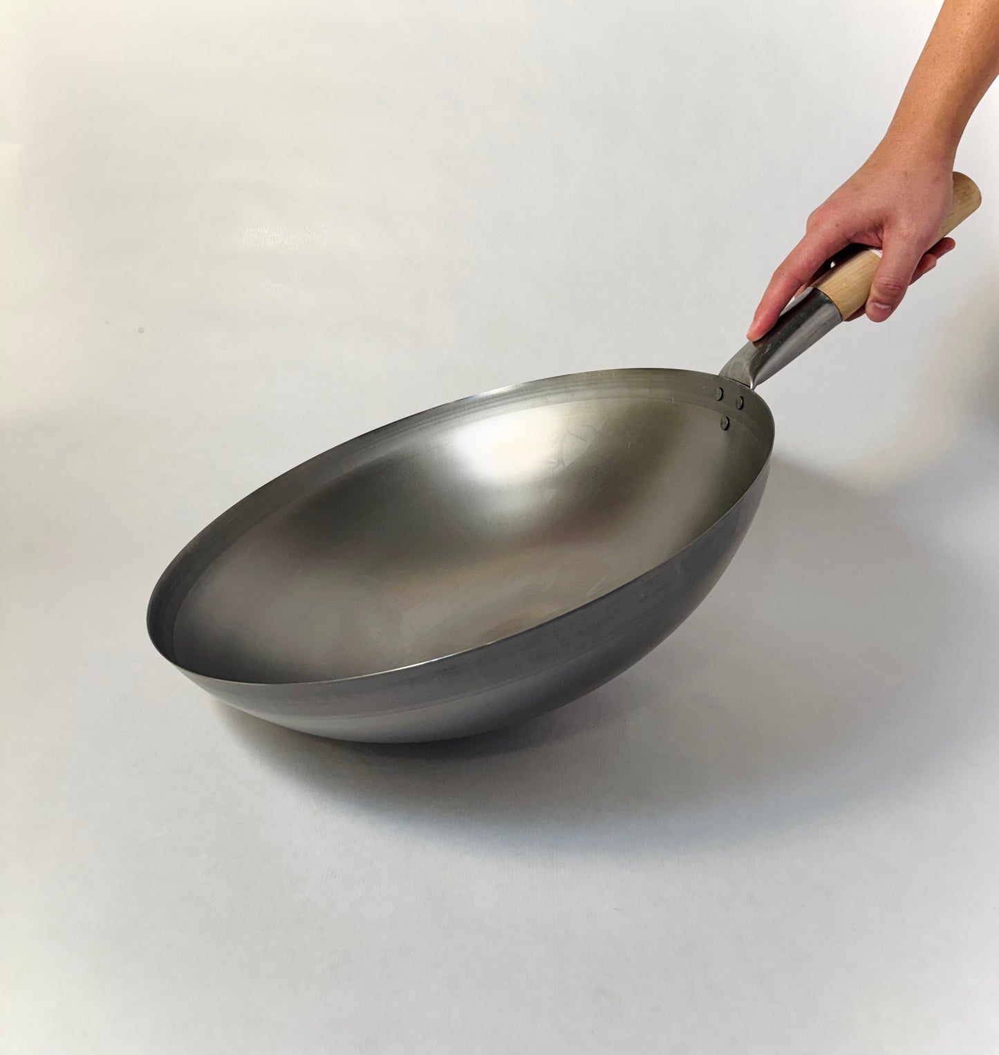 Wok aus Stahl mit Holzgriff | 炒菜锅 | 38CM